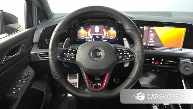 Volkswagen Golf 8th Generation 2022 Черный из Кореи, фото 4