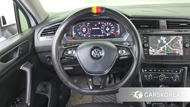 Volkswagen Tiguan Allspace 2020 Белый из Кореи, фото 4