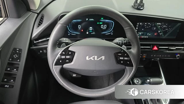 Kia Di Ol Nu Niro 2024 Черный из Кореи, фото 4