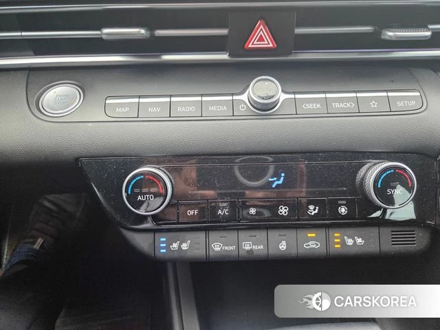 Hyundai The New Avante (CN7) 2024 Белый из Кореи, фото 4