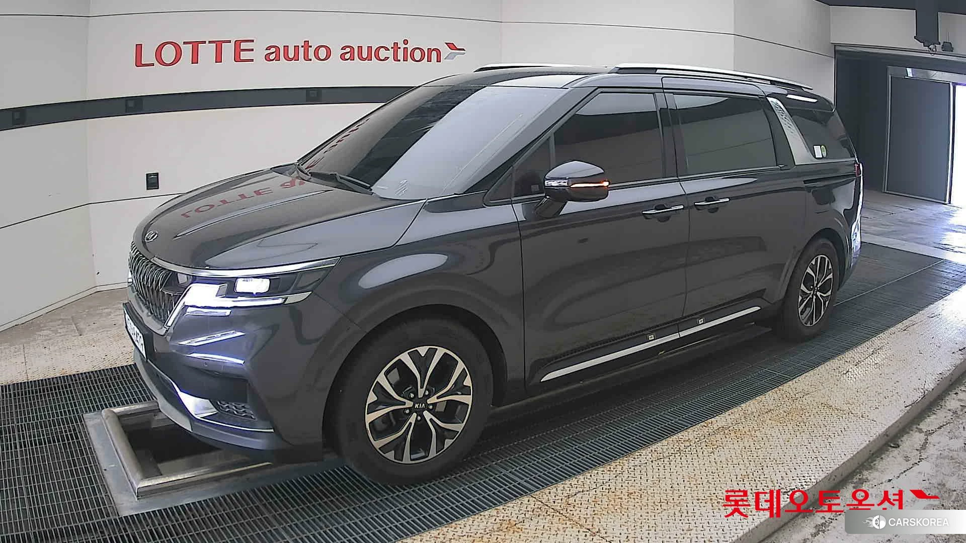 Kia Carnival 2021 Другое из Кореи, фото 4