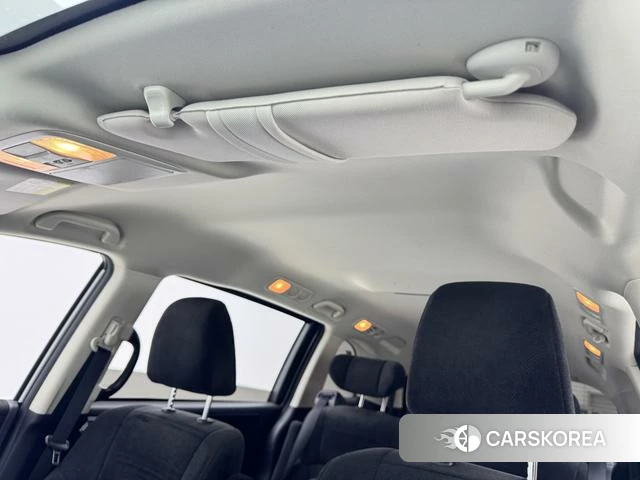 Honda Odyssey 2022 Белый из Китая, фото 4