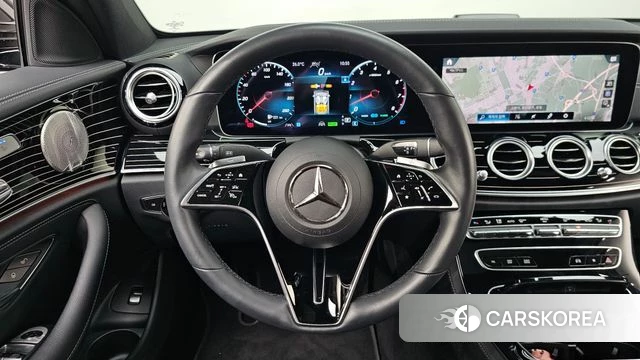 Mercedes-Benz E-Class W213 2021 Серый из Кореи, фото 4