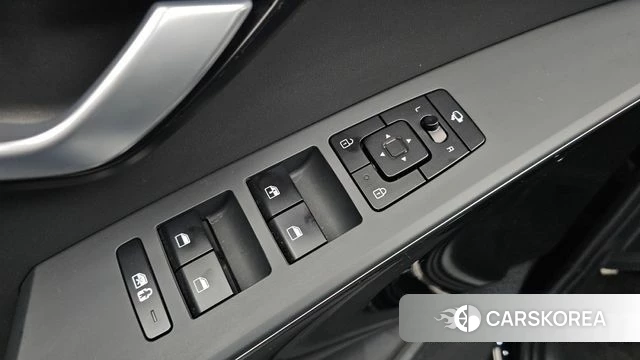 Kia Di Ol Nu Niro 2022 Черный из Кореи, фото 4