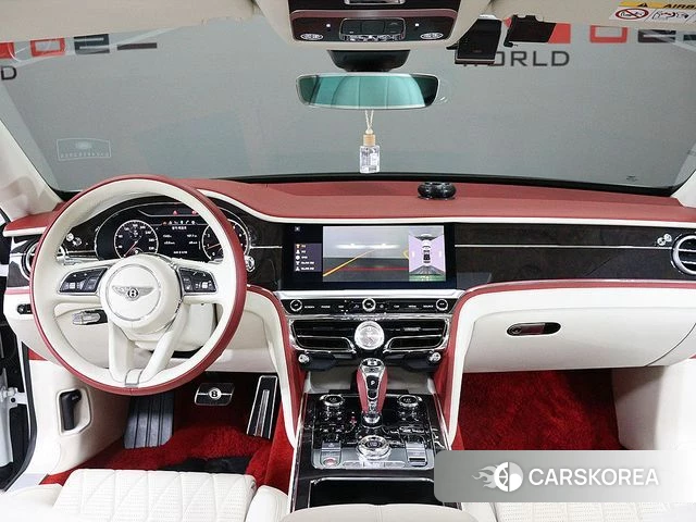 Bentley Flying Spur 3rd Generation 2021 Белый из Кореи, фото 4