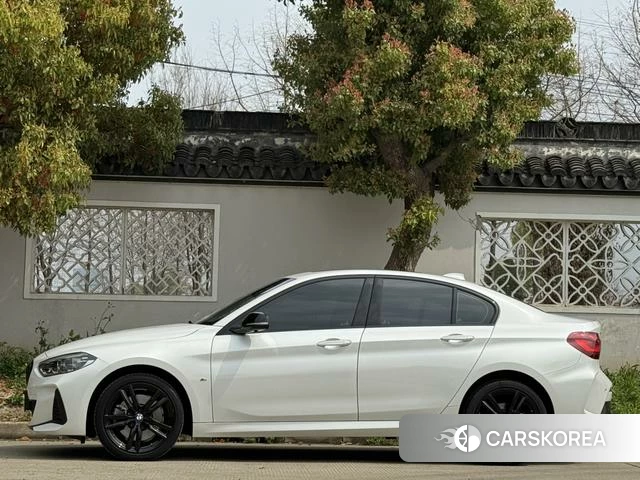 BMW 1 series 2023 Белый из Китая, фото 4