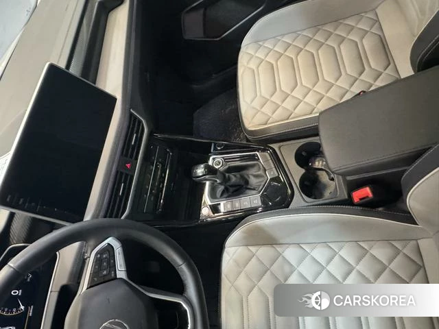 Volkswagen Tanyue 2024 Белый из Китая, фото 4