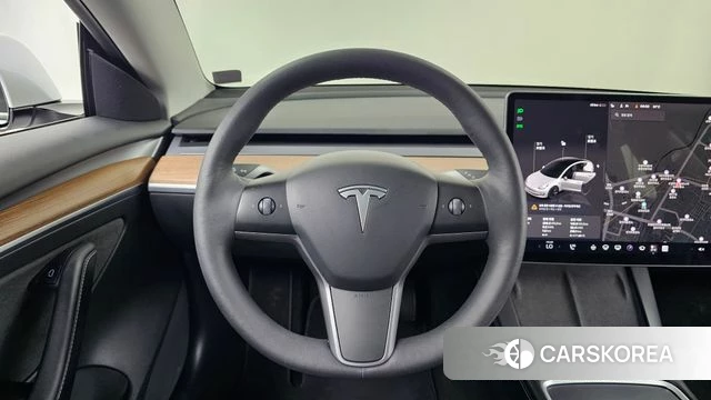 Tesla Model 3 2022 Белый из Кореи, фото 4