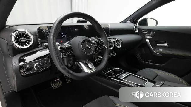 Mercedes-Benz A-Class W177 2025 Белый из Кореи, фото 4
