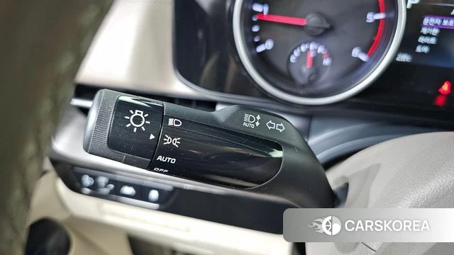 Kia Carnival 4th generation 2021 Белый из Кореи, фото 4