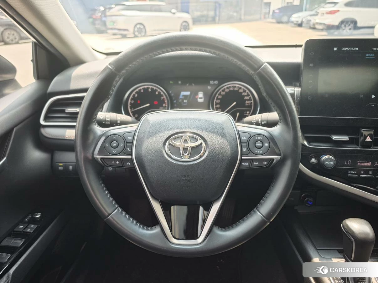 Toyota Camry 2021 Белый из Китая, фото 4