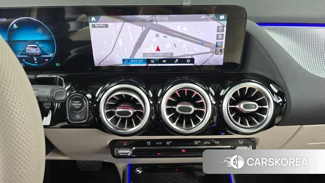 Mercedes-Benz GLA - Class H247 2021 Белый из Кореи, фото 4
