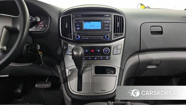 Hyundai The New Grand Starex 2018 Желтый из Кореи, фото 4