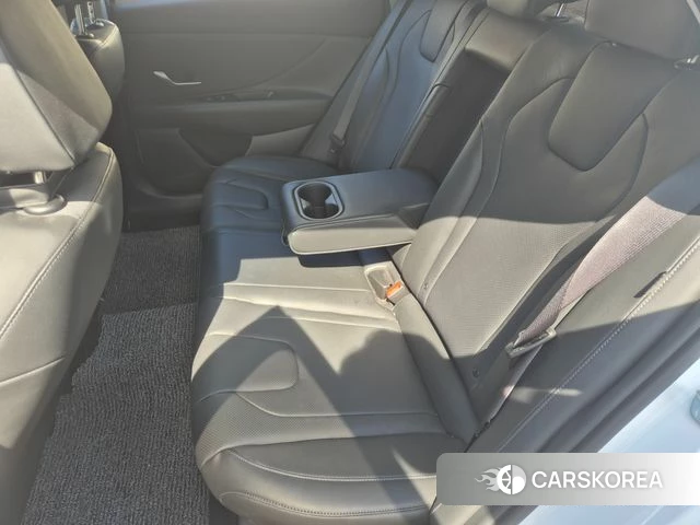 Hyundai Avante (CN7) 2023 Белый из Кореи, фото 4