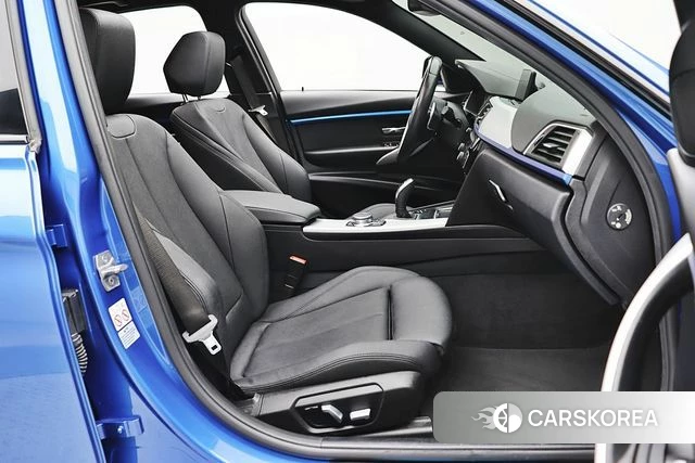 BMW 3 Series (F30) 2018 Синий из Кореи, фото 4