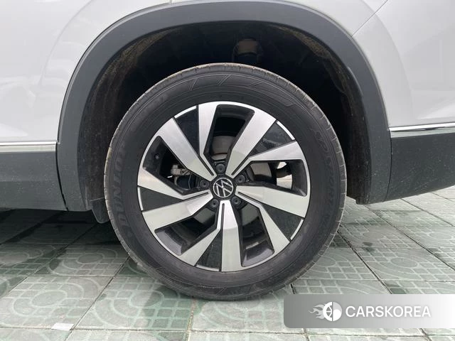 Volkswagen Tanyue 2022 Белый из Китая, фото 4