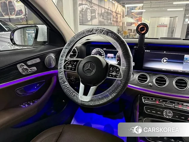 Mercedes-Benz E-Class W213 2019 Белый из Кореи, фото 4