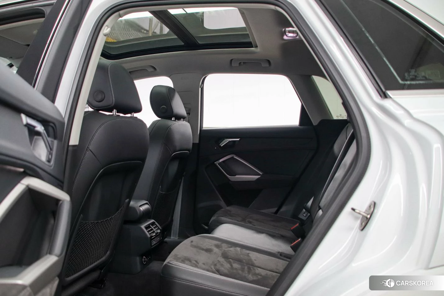 Audi Q3 2021 Белый из Китая, фото 4