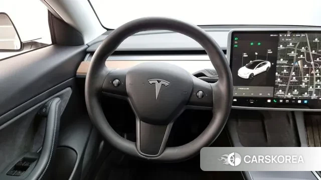 Tesla Model 3 2021 Белый из Кореи, фото 4