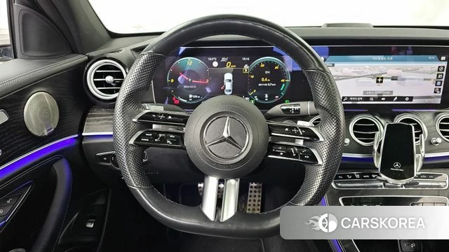 Mercedes-Benz E-Class W213 2022 Белый из Кореи, фото 4