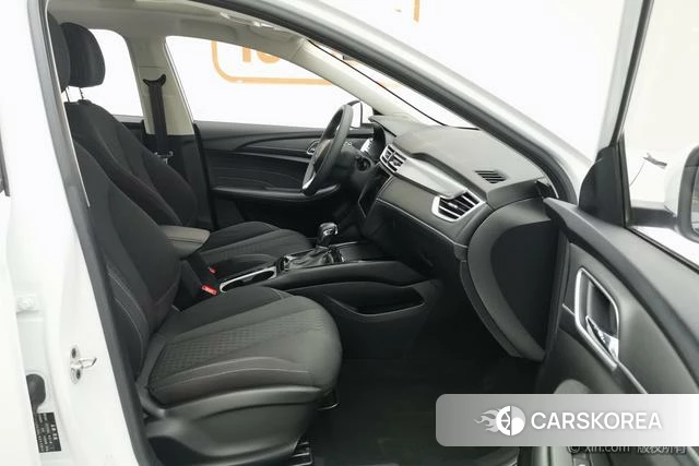 Roewe i5 2020 Белый из Китая, фото 4