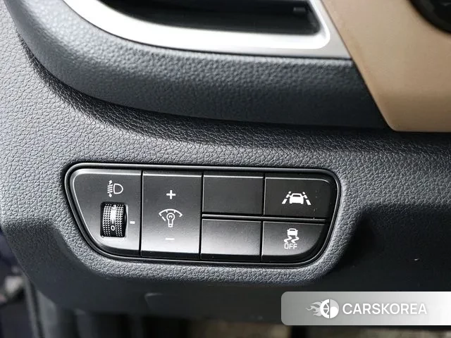 Kia Seltos 2020 Синий из Кореи, фото 4