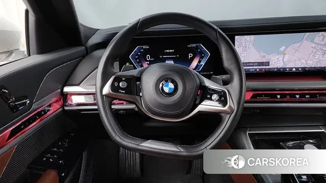 BMW 7 Series (G70) 2023 Белый из Кореи, фото 4