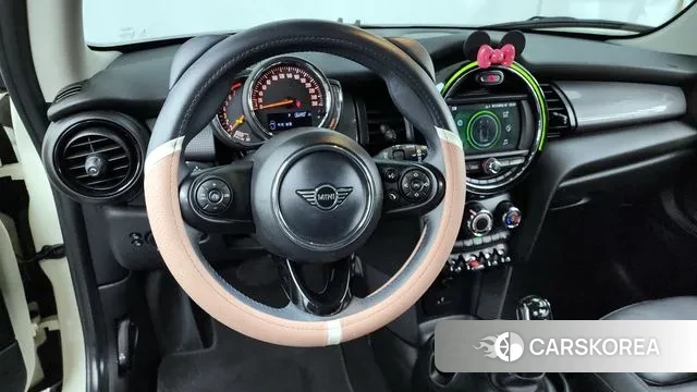 Mini Cooper 2020 Жемчужный цвет из Кореи, фото 4