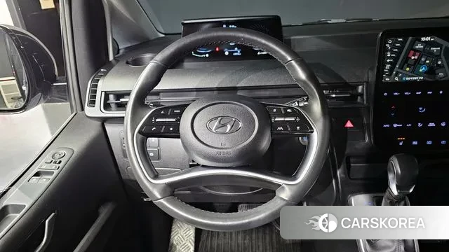 Hyundai Staria 2022 Серебряный из Кореи, фото 4