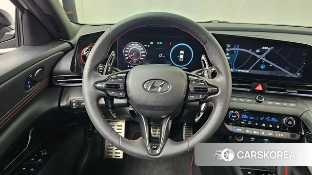 Hyundai Avante (CN7) 2023 Серебристо-серый из Кореи, фото 4