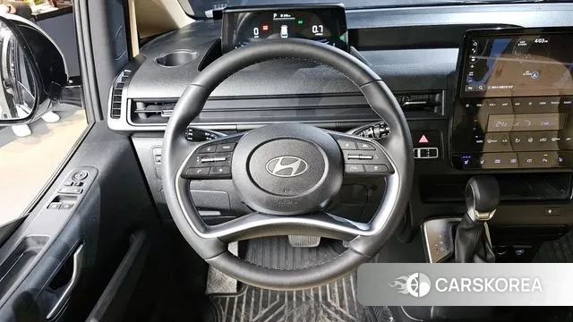Hyundai Staria 2025 Белый из Кореи, фото 4