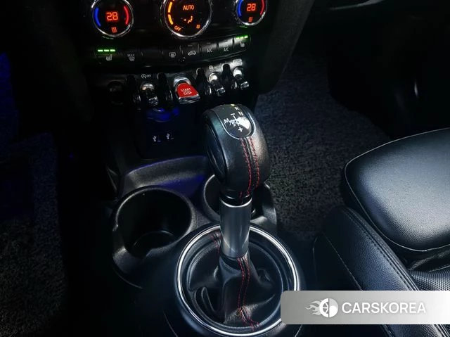 Mini Cooper S 2018 Черный из Кореи, фото 4