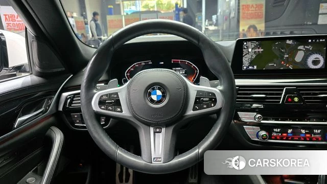 BMW 5 Series (G30) 2020 Белый из Кореи, фото 4