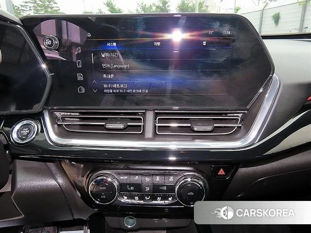 Chevrolet (GM Daewoo) Trax Crossover 2023 Белый из Кореи, фото 4