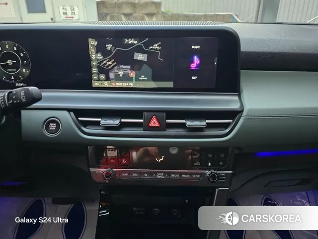 Kia The New Seltos 2023 Серый из Кореи, фото 4