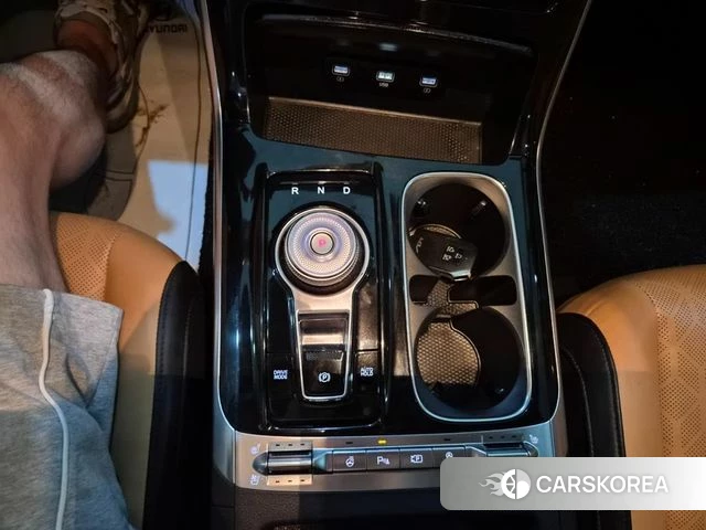 Kia Carnival 4th generation 2022 Белый из Кореи, фото 4