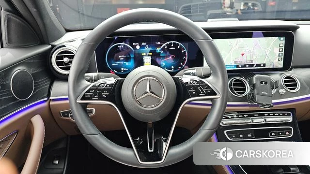 Mercedes-Benz E-Class W213 2022 Черный из Кореи, фото 4