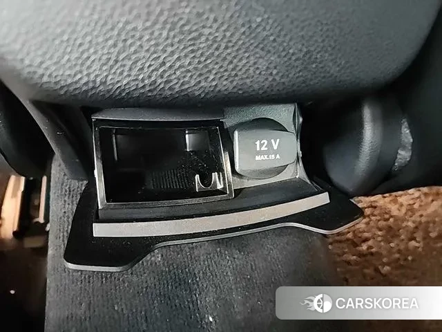 Mercedes-Benz C-Class W205 2018 Белый из Кореи, фото 4