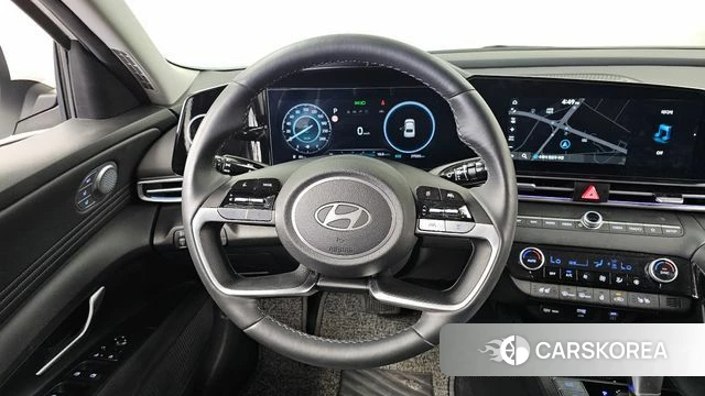 Hyundai The New Avante (CN7) 2024 Белый из Кореи, фото 4