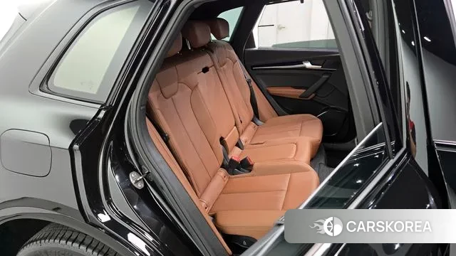 Audi Q5 (FY) 2024 Черный из Кореи, фото 4