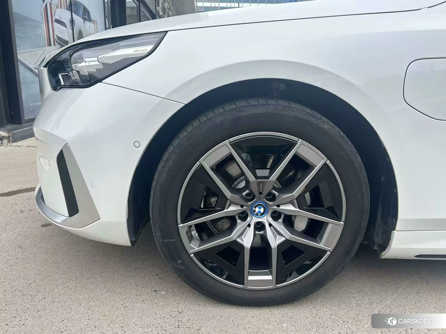 BMW i5 2024 Белый из Китая, фото 4