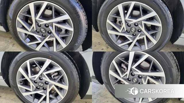 Hyundai Grandeur (GN7) 2024 Серебристо-серый из Кореи, фото 4