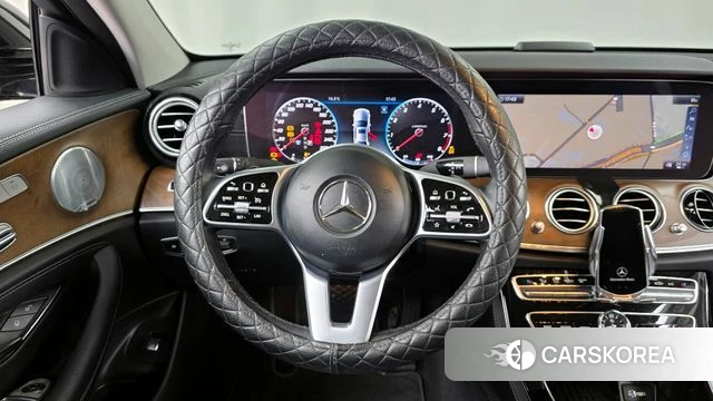 Mercedes-Benz E-Class W213 2019 Черный из Кореи, фото 4
