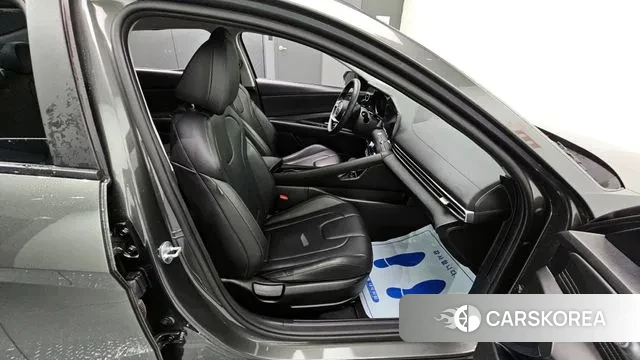 Hyundai Avante Hybrid (CN7) 2021 Серый из Кореи, фото 4