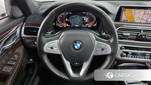 BMW 7 Series (G11) 2021 Белый из Кореи, фото 4