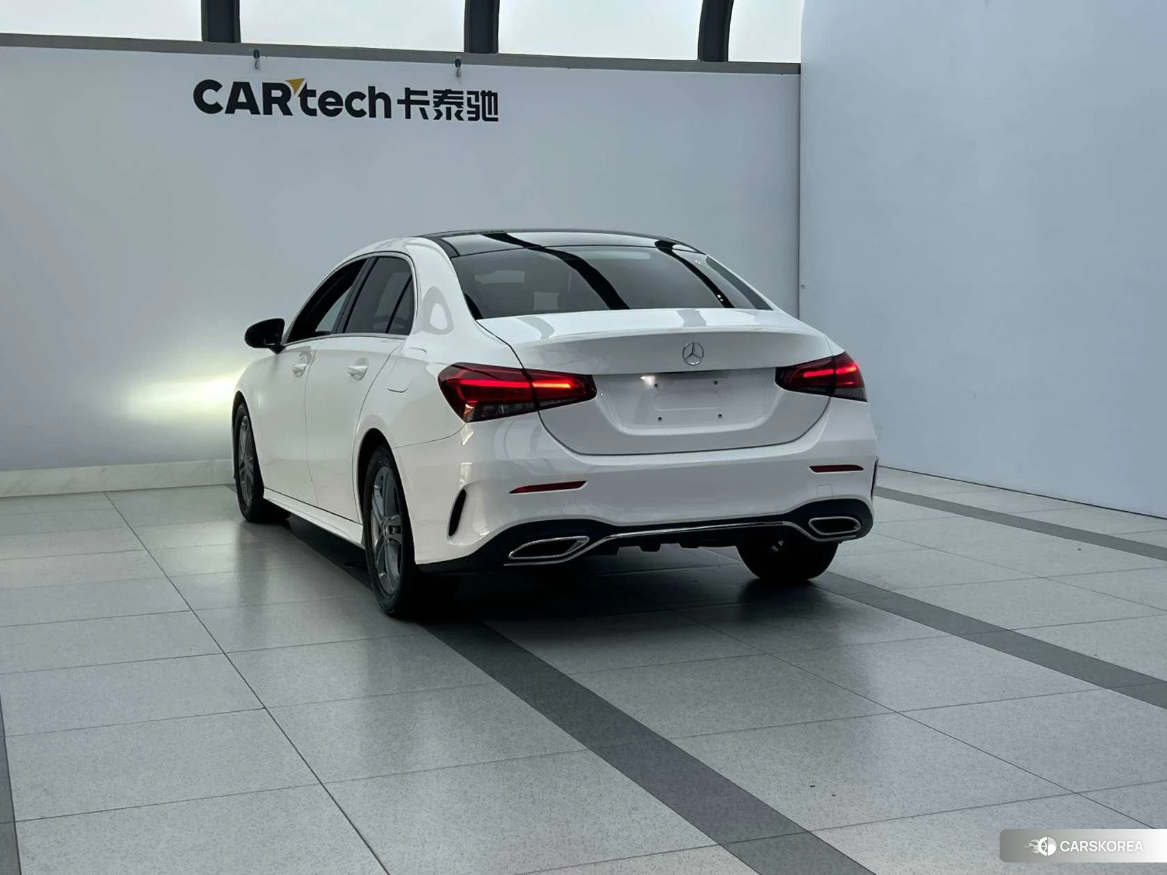 Mercedes-Benz Class A 2021 Белый из Китая, фото 4
