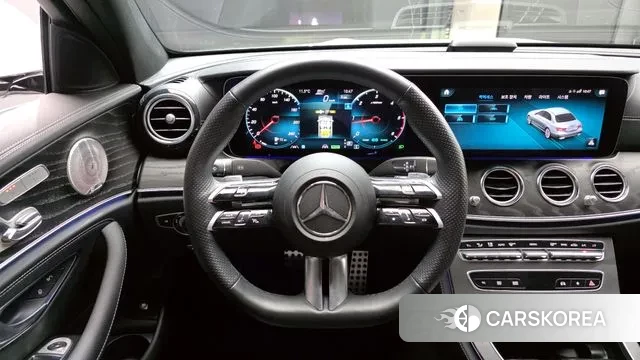 Mercedes-Benz E-Class W213 2023 Белый из Кореи, фото 4