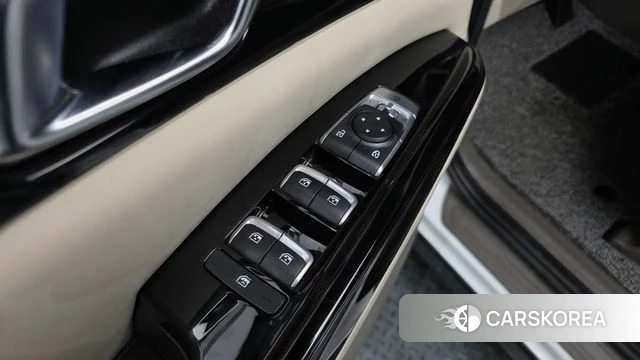 Kia Carnival 4th generation 2023 Белый из Кореи, фото 4
