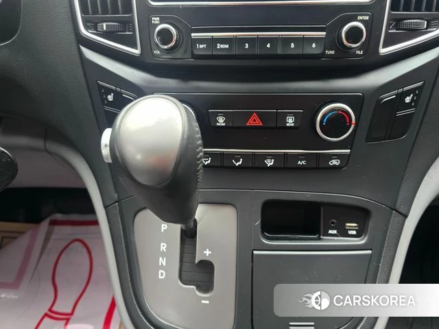 Hyundai The New Grand Starex 2019 Серебряный из Кореи, фото 4