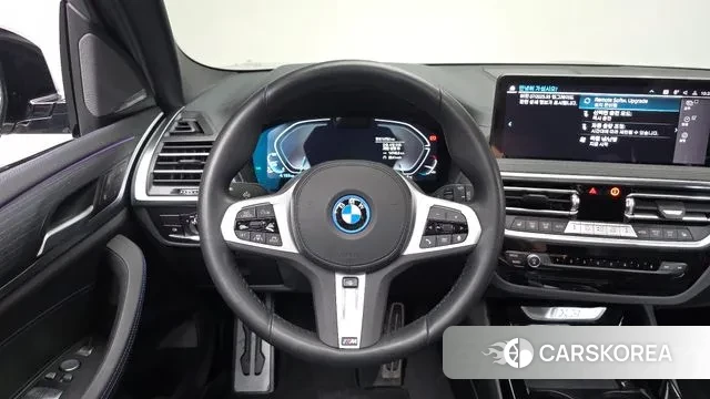 BMW iX3 2023 Серебристо-серый из Кореи, фото 4